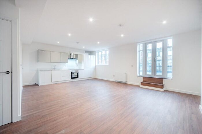 3 Bedroom Flat To Rent In Sidcup High Street Sidcup, DA14