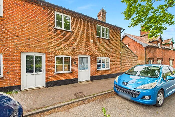 2 Bedroom End Of Terrace House For Sale In Langley Road, Chedgrave, Norwich, NR14