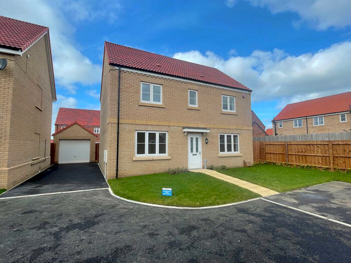 4 Bedroom Detached House To Rent In Plough Court, Crowland, PE6