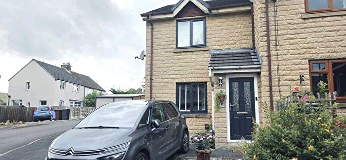 2 Bedroom Mews For Sale In Belgrade Avenue, High Peak, SK23