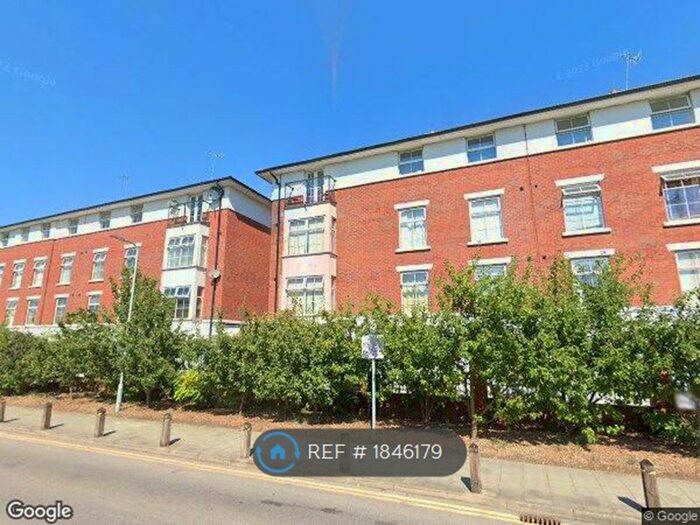 2 Bedroom Flat To Rent In Chancellor Court, Liverpool, L8
