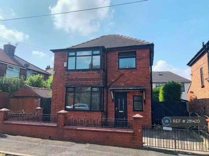 3 Bedroom Semi-Detached House To Rent In Woodleigh Street, Manchester, M9