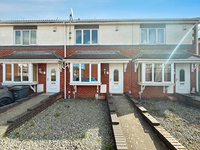 2 Bedroom Terraced House For Sale In Tara Court, Hull, HU5