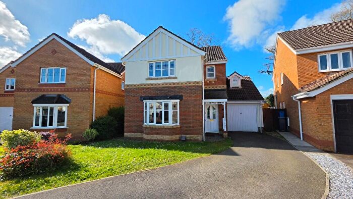 4 Bedroom Detached House For Sale In Gowan Court, Thornhill, Cardiff, CF14