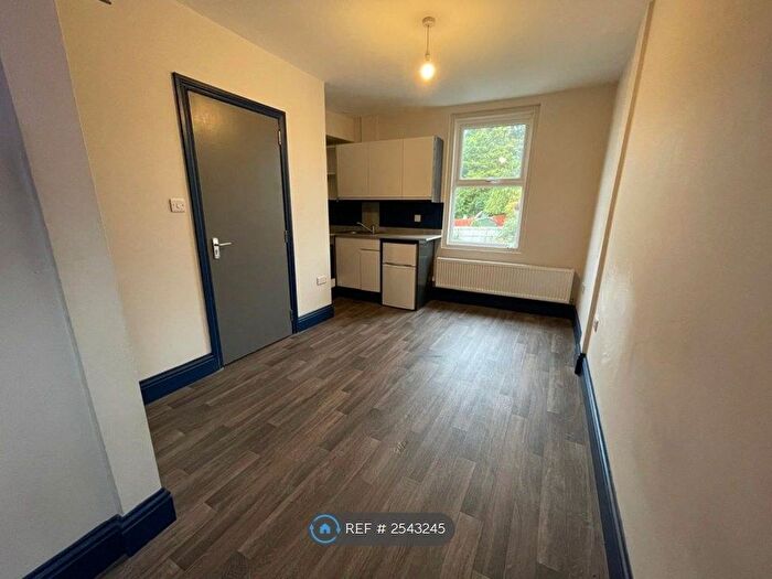 Studio To Rent In Charminster Road, Bournemouth, BH8
