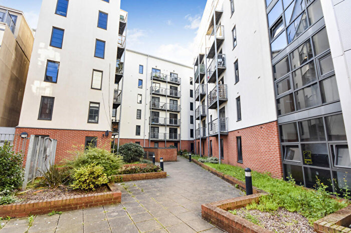 1 Bedroom Flat For Sale In Apartment, Park West, Derby Road, Nottingham, Nottinghamshire, NG7