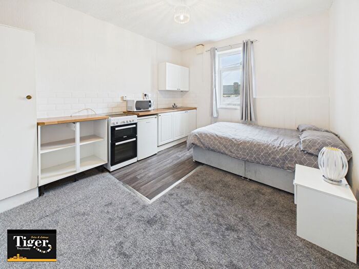 Studio To Rent In Palatine Road, Blackpool, FY1