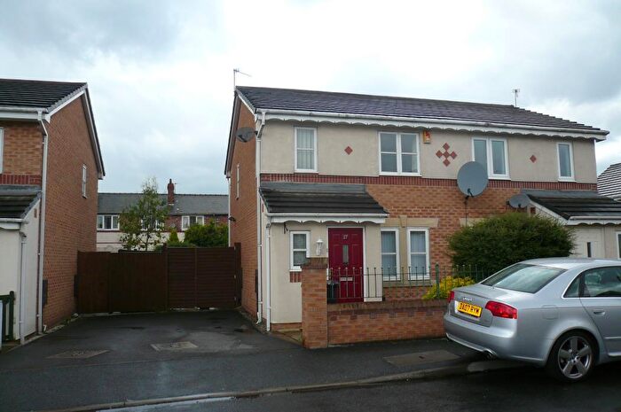 3 Bedroom Semi Detached House To Rent In Scholars Drive, Withington, Manchester, M20