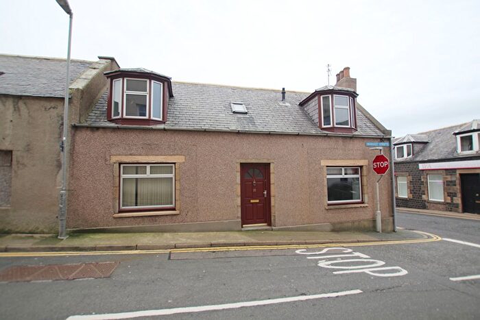 3 Bedroom End Of Terrace House For Sale In Market Street, Macduff, AB44