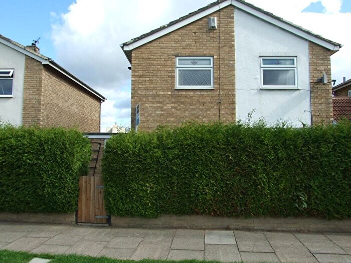 3 Bedroom Link Detached House To Rent In Neasham Avenue, Billingham, TS23