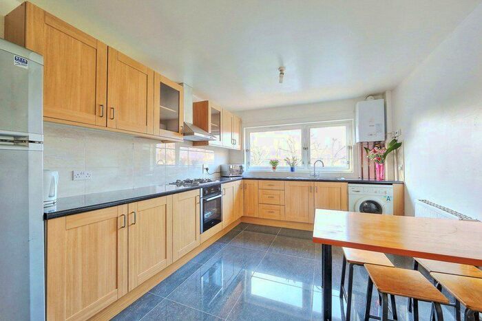 3 Bedroom Terraced House To Rent In Turenne Close, London, SW18