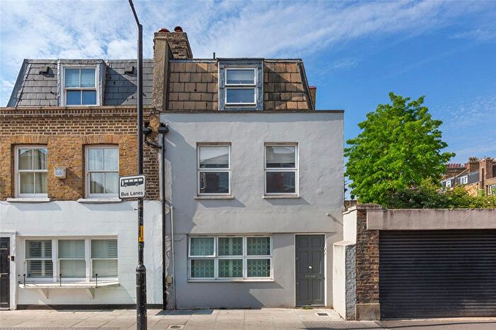 2 Bedroom Flat For Sale In Braganza Street, London, SE17