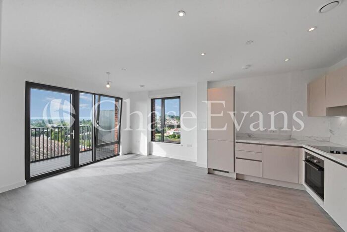 2 Bedroom Flat To Rent In Brook Avenue, Wembley Park Gardens, Wembley, London, HA9