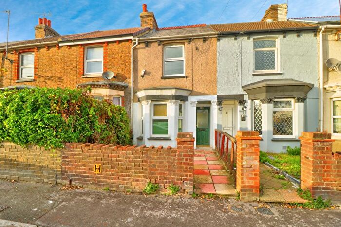 2 Bedroom Terraced House For Sale In Coombe Valley Road, Dover, CT17