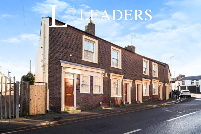 3 Bedroom House To Rent In Chapel Street, LU1