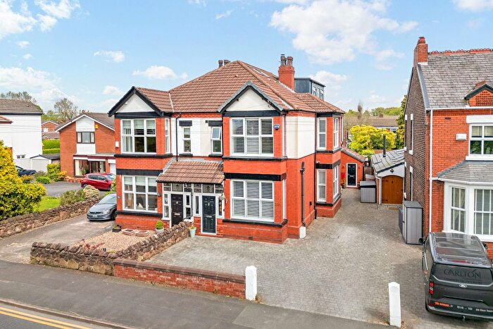 4 Bedroom Semi-Detached House For Sale In Birchfield Road, Farnworth, Widnes, WA8