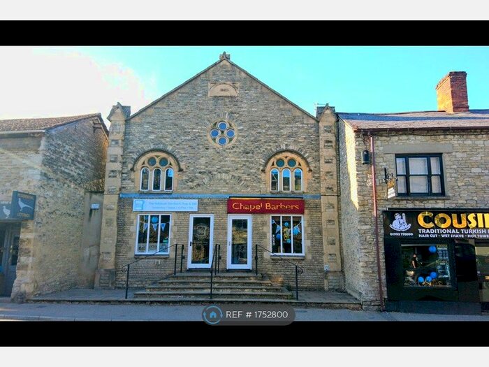 1 Bedroom Flat To Rent In Swan Court, Witney, OX28