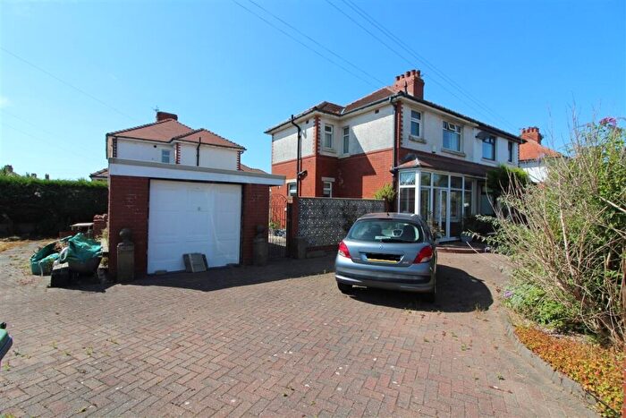 Semi-Detached House For Sale In Richmond Avenue, Thornton-Cleveleys, Lancashire, FY5