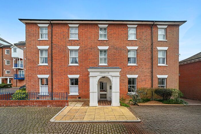 2 Bedroom Flat For Sale In Colchester Road, West Bergholt, Colchester, CO6