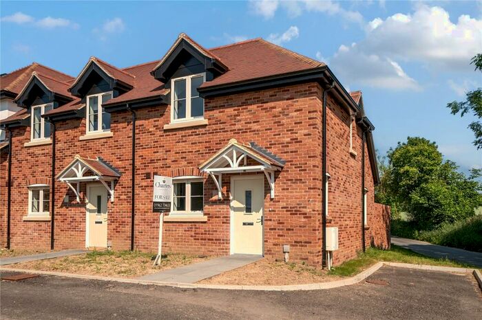 1 Bedroom End Of Terrace House For Sale In Chequers, Winchester Road, Ropley, Alresford, SO24