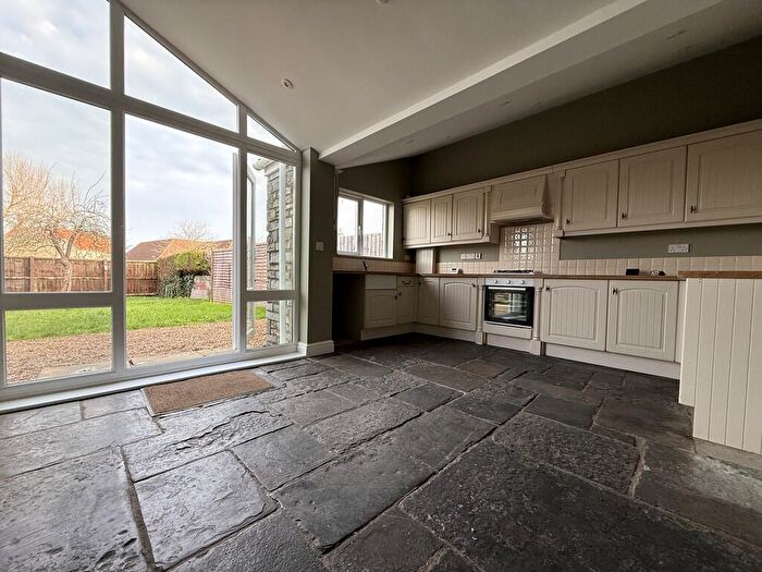 3 Bedroom Semi-Detached House To Rent In Orchard Road, Street, BA16