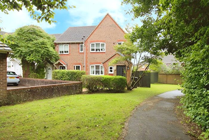 3 Bedroom End Of Terrace House To Rent In Lubeck Drive, Andover, Hampshire, SP10