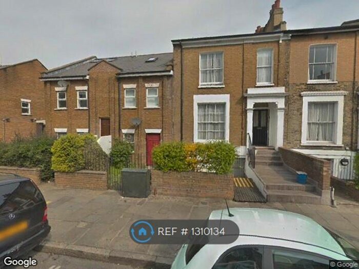 1 Bedroom Flat To Rent In Ridley Road, London E8