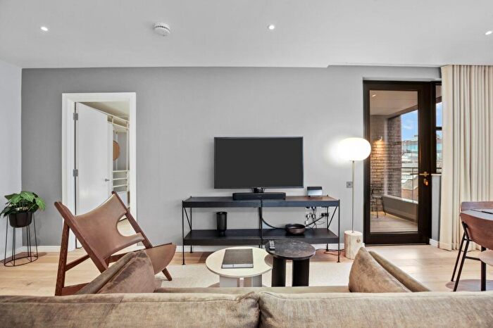 1 Bedroom Flat To Rent In Water Lane, Camden, NW1