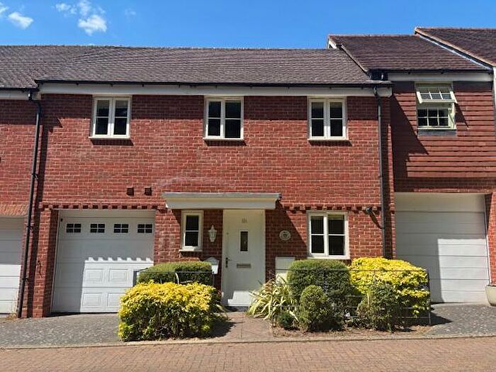 3 Bedroom Terraced House To Rent In Scarlett Avenue, Wendover, Aylesbury, HP22