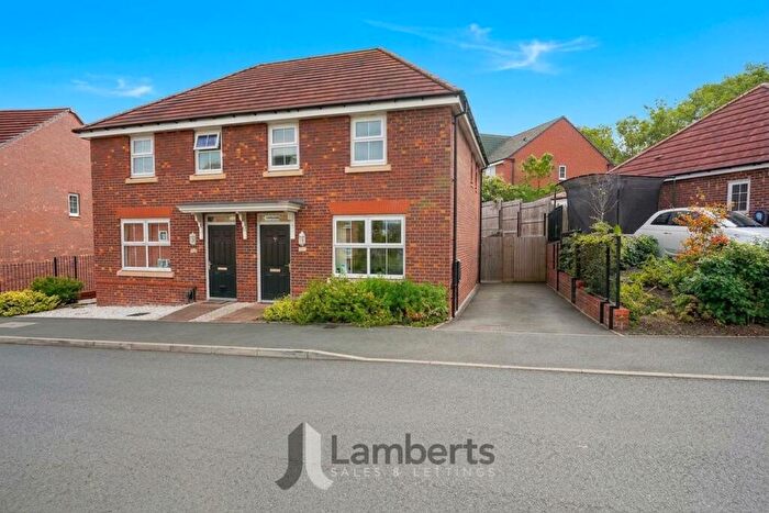 3 Bedroom Semi-Detached House For Sale In Whetstone Street, Wirehill, B98