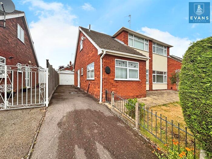 2 Bedroom Bungalow For Sale In Parkville Highway, Holbrooks, Coventry, CV6