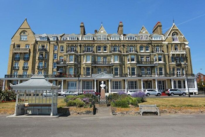 1 Bedroom Flat To Rent In Granville House, Victoria Parade, Ramsgate, Kent, CT11