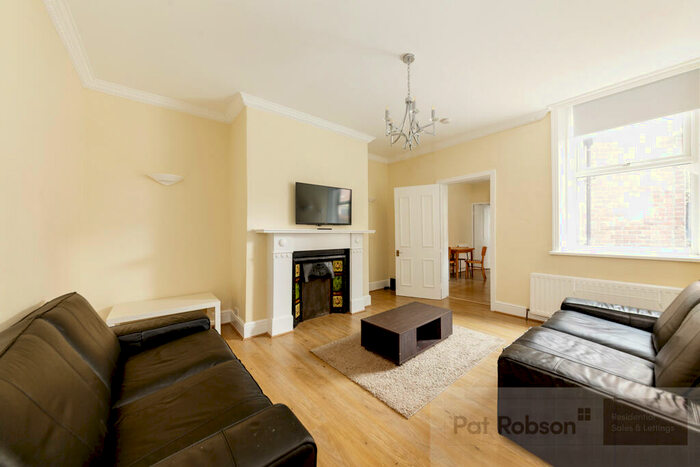 2 Bedroom Property To Rent In Lonsdale Terrace, Jesmond, Newcastle Upon Tyne, NE2