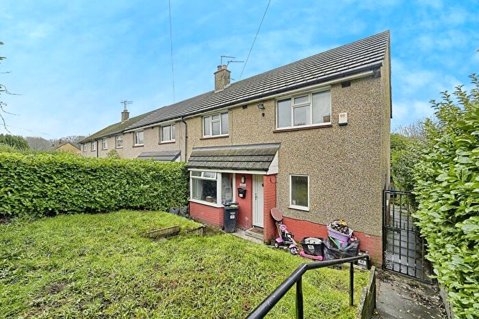 3 Bedroom Terraced House For Sale In Longhouse Road, Halifax, West Yorkshire, HX2