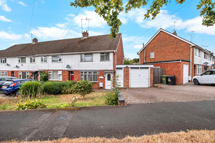 3 Bedroom Semi Detached House For Sale In Mason Road, Redditch, B97