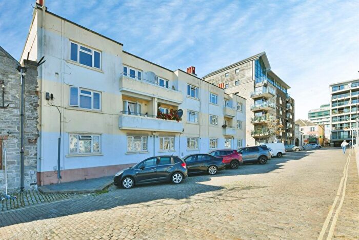 2 Bedroom Flat For Sale In Vauxhall Street, Plymouth, PL4