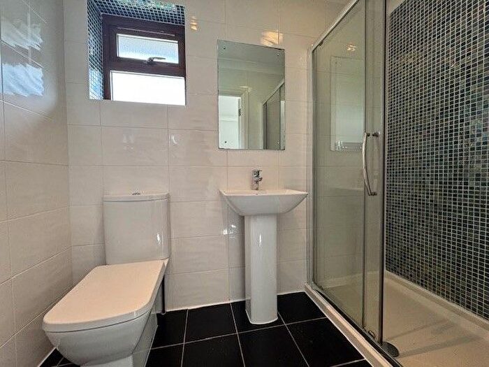 5 Bedroom Property To Rent In Ardnave Crescent, Southampton, SO16