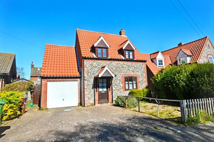 2 Bedroom Detached House For Sale In Shepherds Close, East Runton, Cromer, NR27