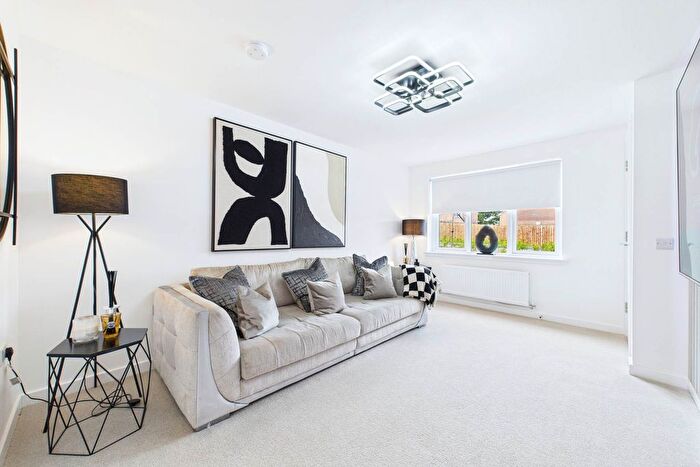 3 Bedroom Detached House For Sale In Bracken Grove, Law, Carluke, ML8