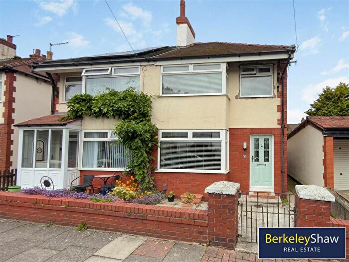 2 Bedroom Semi Detached House For Sale In Durban Avenue, Liverpool, L23