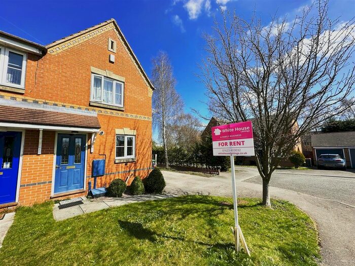 2 Bedroom Town House To Rent In Grendon Way, Sutton-In-Ashfield, NG17