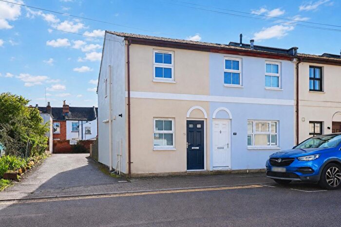 2 Bedroom End Of Terrace House To Rent In Fairview, Cheltenham, GL52