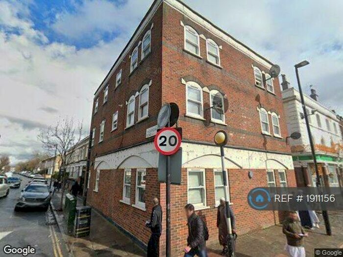 2 Bedroom Flat To Rent In Hornsey Road, London, N19
