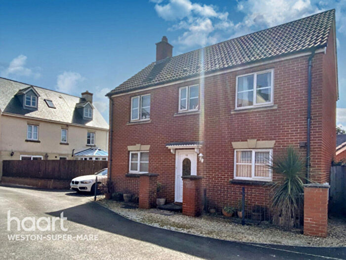 3 Bedroom Detached House For Sale In Dormeads View, Weston-Super-Mare, BS24