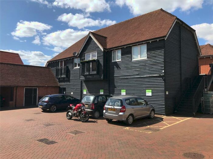 1 Bedroom Apartment To Rent In Jacklyns Lane, Alresford, Hampshire, SO24