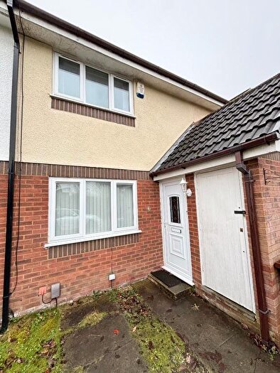 2 Bedroom Semi Detached House For Sale In River View Close, Prestwich, M25