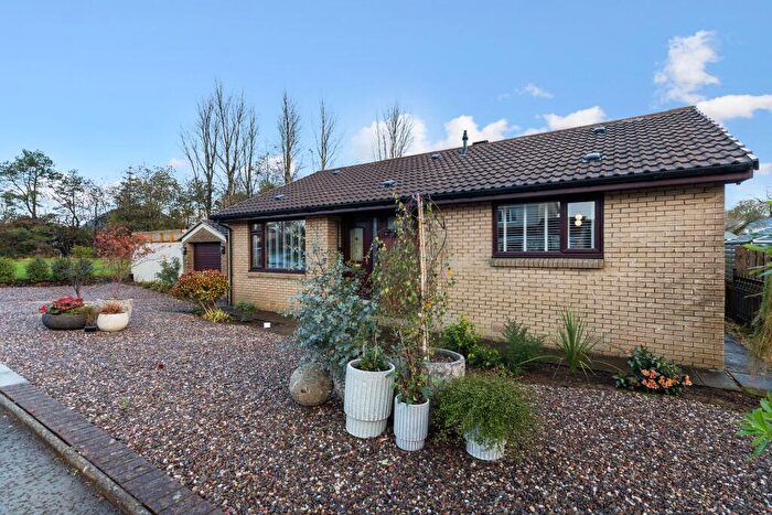 3 Bedroom Bungalow For Sale In Overton Park, Strathaven, Lanarkshire, ML10