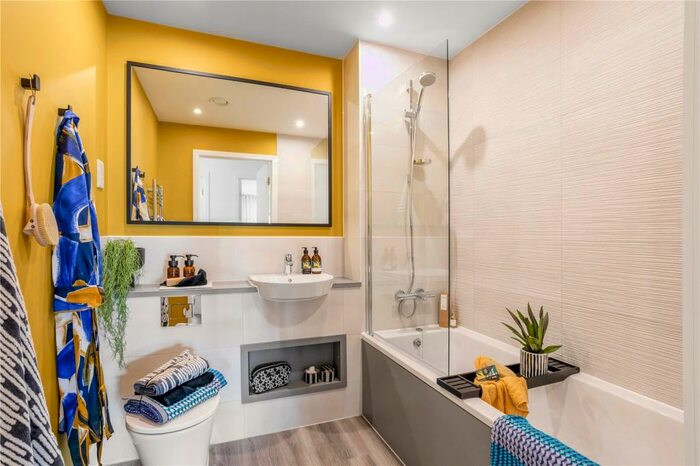 2 Bedroom Apartment For Sale In Timberworks, Cromwell Rd, CB1