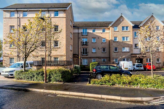 2 Bedroom Flat To Rent In Roseburn Maltings, Edinburgh, EH12
