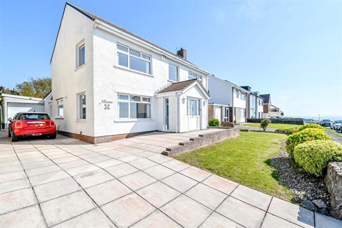 4 Bedroom Detached House For Sale In Marine Drive, Barry, CF62